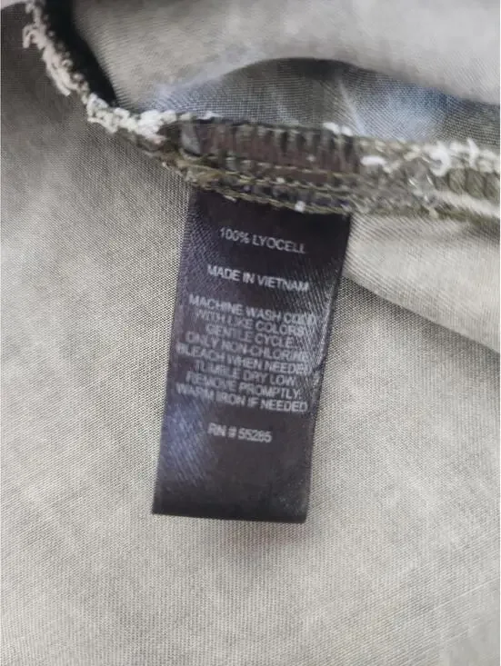 Shirt - Picture 8 of 8